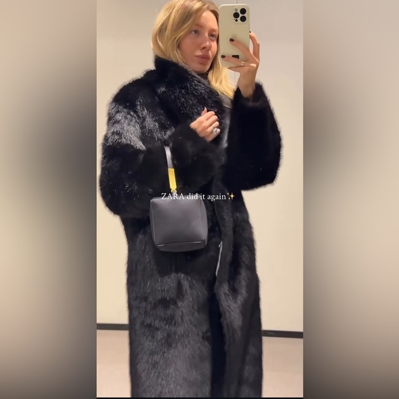 ZARA REVERSIBLE FAUX FUR DOUBLE-FACED COAT - Picture 13 of 16